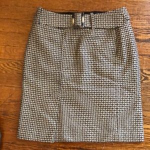 Ann Taylor Patterned Skirt Size 6!